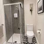 Apartment Unit 5 Stunning Oceanview Cobh