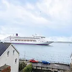 Apartment Unit 5 Stunning Oceanview Cobh